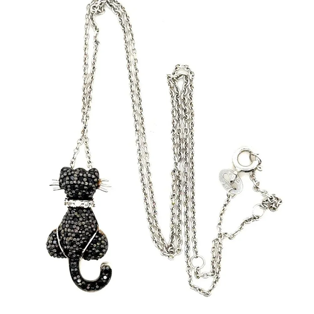Pave‎ Black/White Stones Cat Necklace